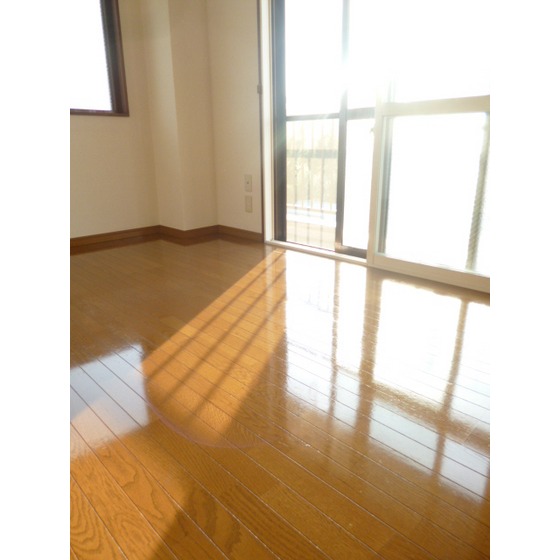 ハイツ　リバーランド リビング