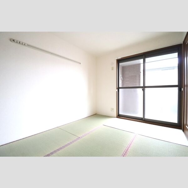 ベルテ　B101号室 和室