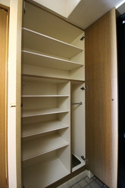 シティコープ立川 靴入