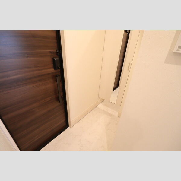 Twins　Ⅱ102号室 玄関