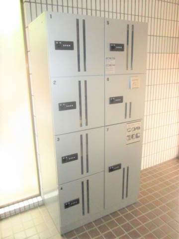 ライオンズマンション西川口第82階 宅配ボックス完備☆