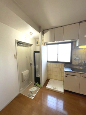 マンション三鈴303号室 玄関