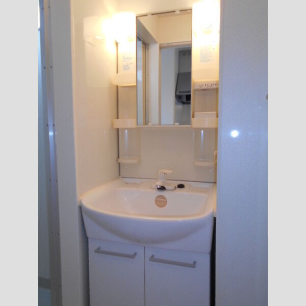 プルミエコート208号室 洗面台