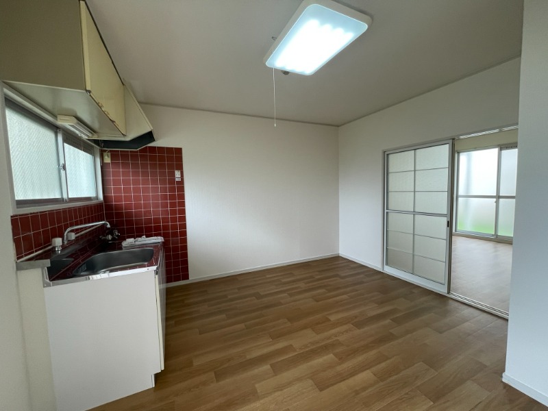 ハイツ中里 102号室の写真です