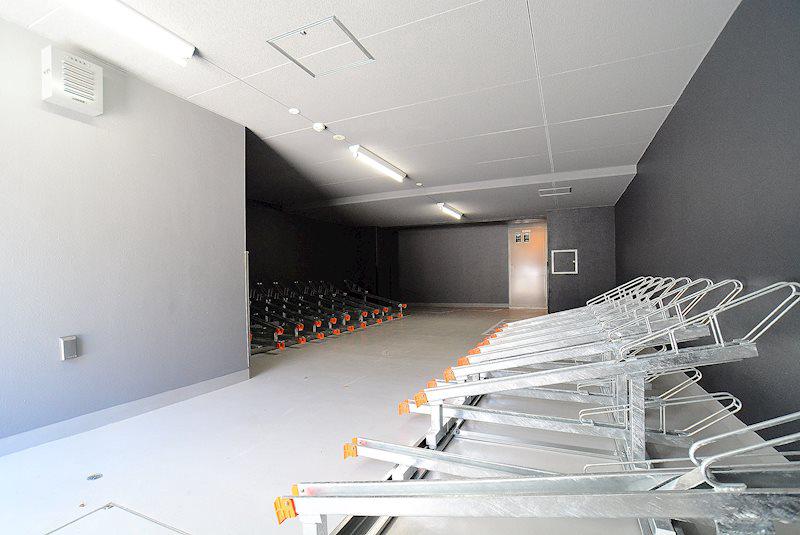 グランドコンシェルジュ池袋本町ウエスト1階 駐輪場