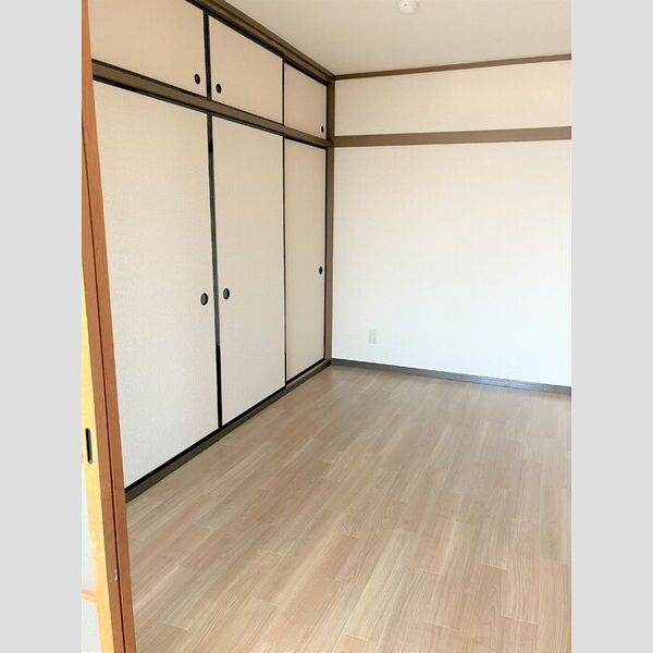 ハイム相武台 収納もたっぷりあります