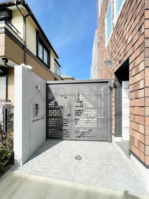 マツバラハウス1階 エントランス