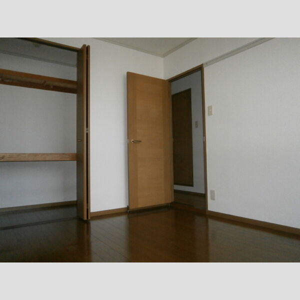 メルベーユ大倉山 収納