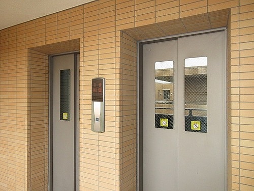 マスターズガーデン世田谷桜4階 エレベーター　※前回募集時2025年4月撮影