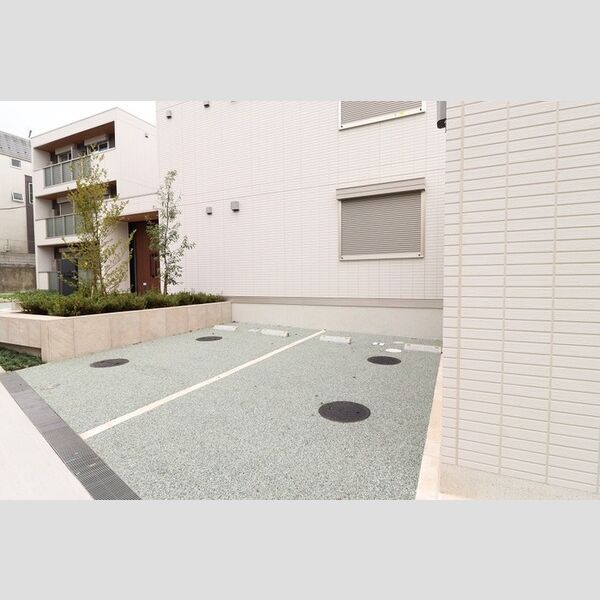 Casa Hermosa208号室 駐車場