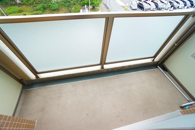 アーバンフラッツ八王子みなみ野4階 バルコニー