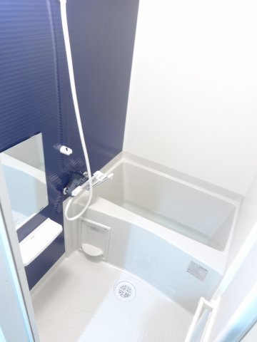ＣＲＥＶＩＳＴＡ北千住302号室 お風呂