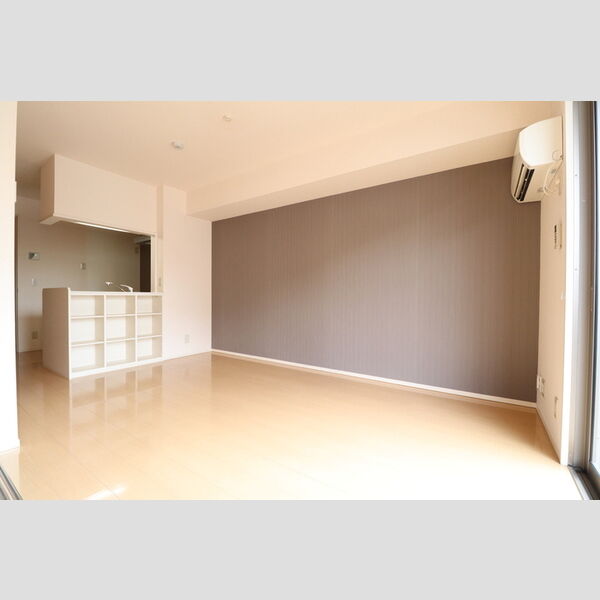 ソレイユ　B106号室 LDK