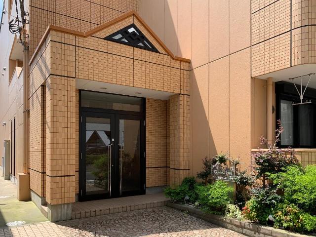 サンレジデンス湘南 外観写真（昼）