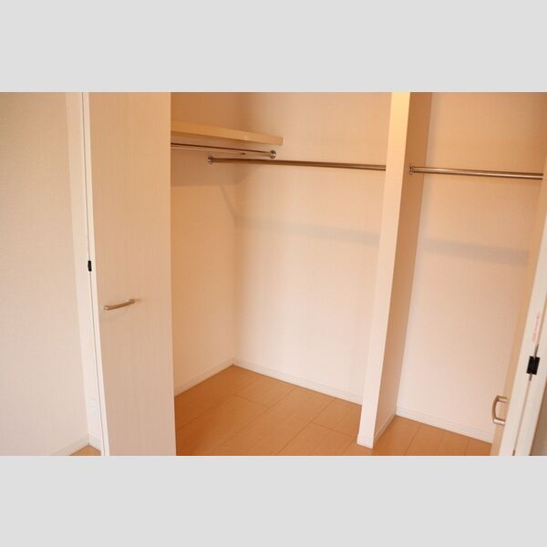 ベルウィル・メゾン ウォークインクローゼット