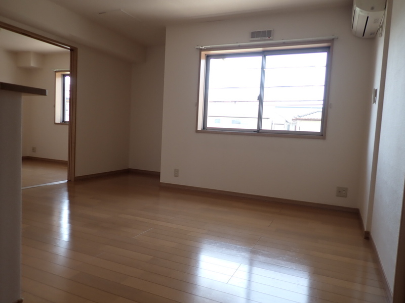 イーハトーヴたつみ野 リビング