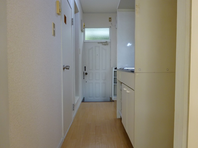 ロックウェル三山1階 内観