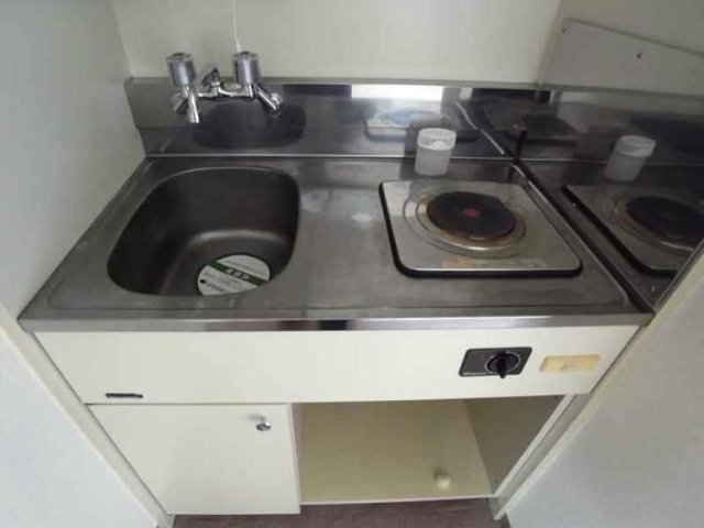グローリア初穂横浜 キッチン