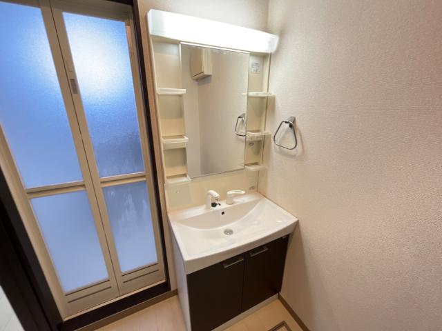 ラ・リヴィエール 洗髪洗面化粧台