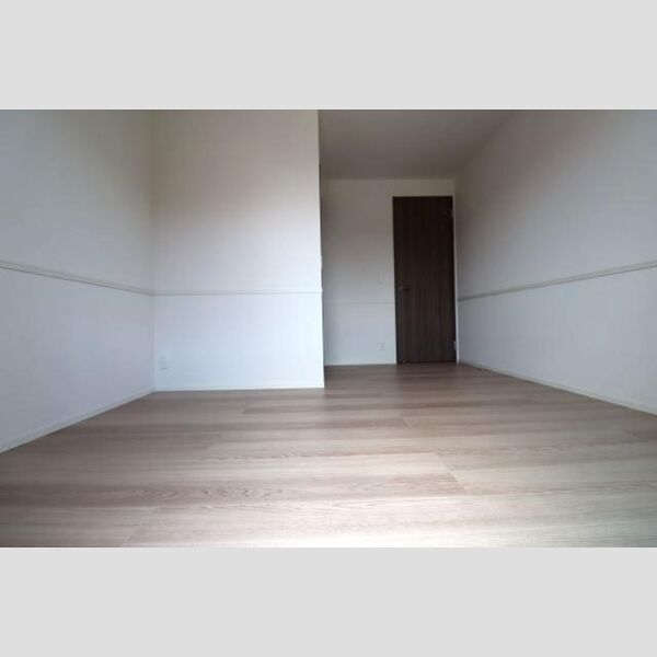 グラナーデ東葛西201号室 洋室6帖