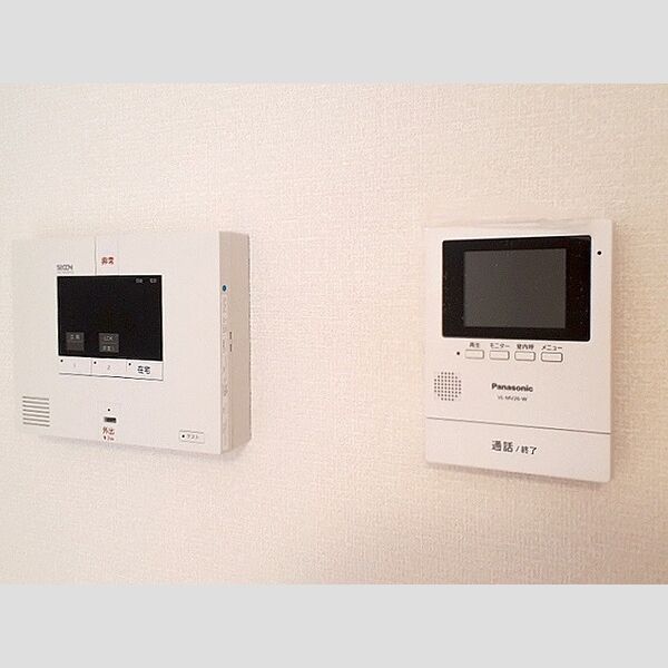 グレイスバレー永田東105号室 セコムのセキュリティシステム