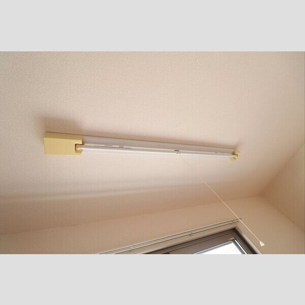 ソレイユ　C105号室 室内物干し