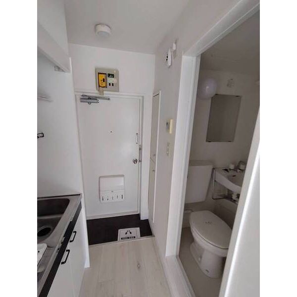 メゾン・ド・エテール 玄関