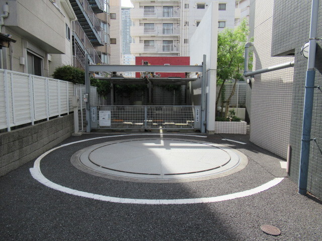 リンクパラッツォ川口本町8階 駐車場
