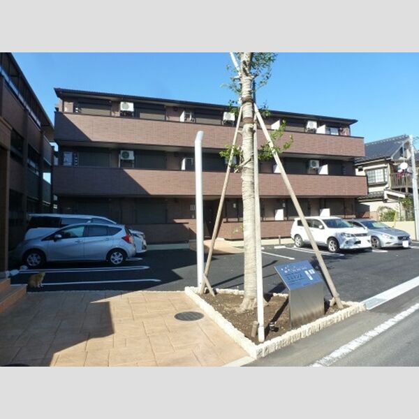 エミネンスⅢの外観画像