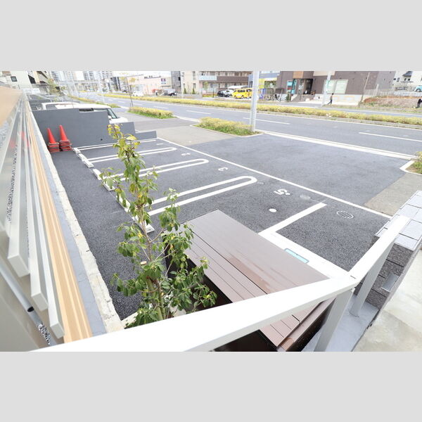 ラ・ベルメールおおたかの森 駐車場