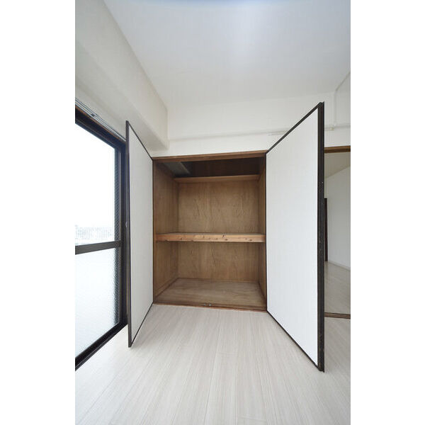 ピエモンテハイツ0502号室 収納