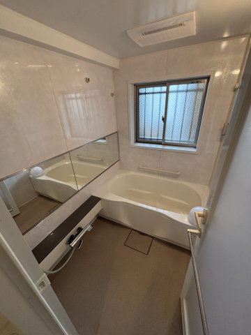 ニュー千葉稲毛ビル お風呂で日々の疲れを落としましょう