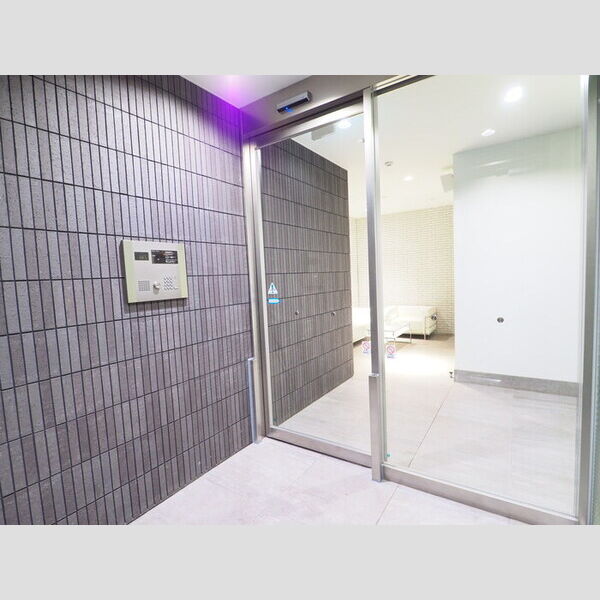 MOE MUSASHIKOSUGI エントランス(オートロック)