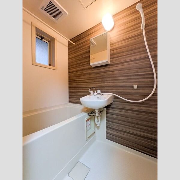 第ⅢAIコーポ108号室 浴室