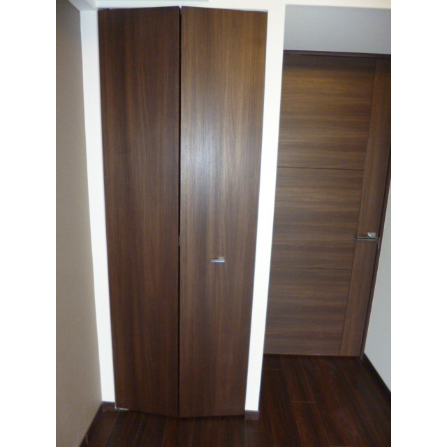 プレール・ドゥーク東陽町Ⅱ602号室 クローゼット