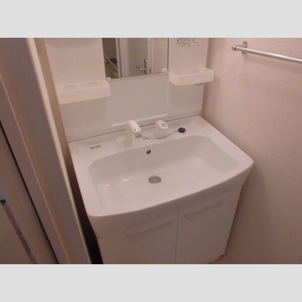 ひびき錦糸町 門田ビル 洗面化粧台