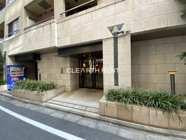 パレステュディオ銀座二丁目3階 上質な雰囲気のエントランス