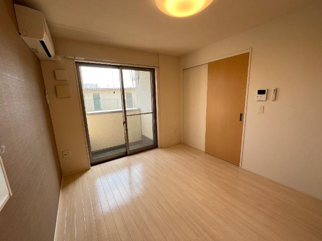 サン　メゾンＡ リビング