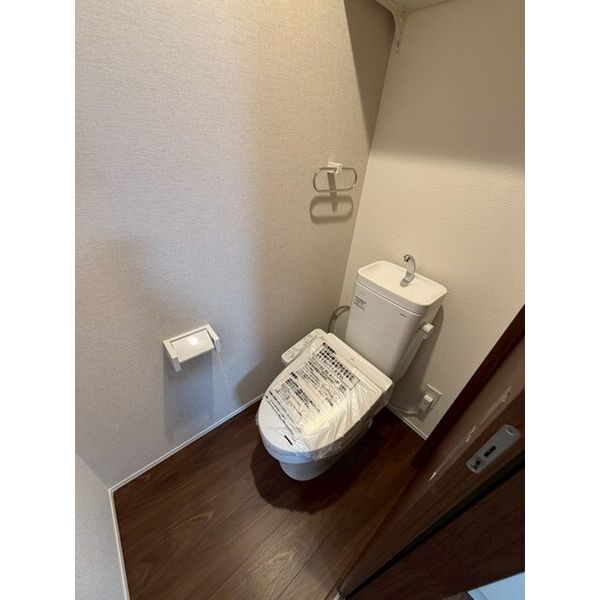 ベレガンス流山松ヶ丘Ⅱ0102号室 トイレ