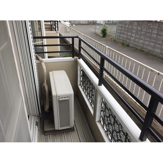 ツインズＡ棟0101号室 バルコニー