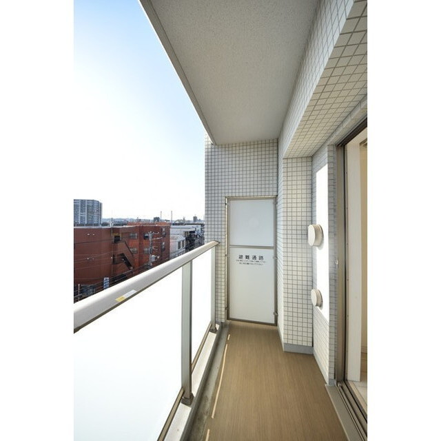 Court Blanche0505号室 内観