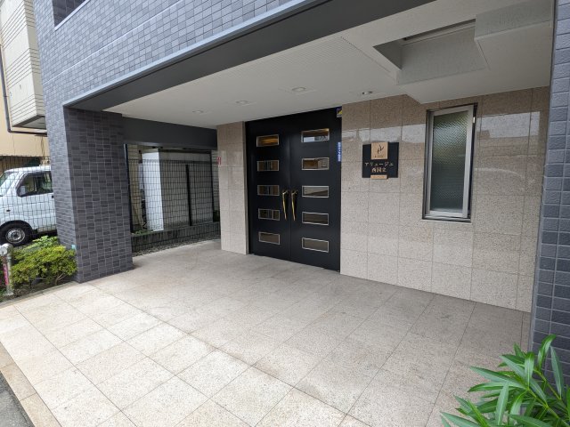 アリュージュ西国立805号室 エントランス