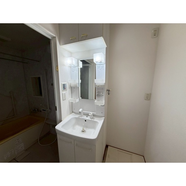 FLAT474ビル101号室 内観