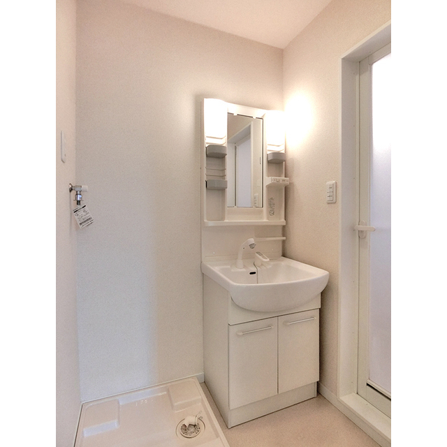 カーサ　ディ　ルーチェ 独立洗面化粧台