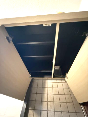 アーバンハイツ平塚203号室 玄関