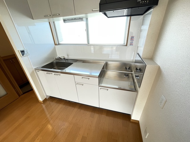 田中マンション0303号室 キッチン