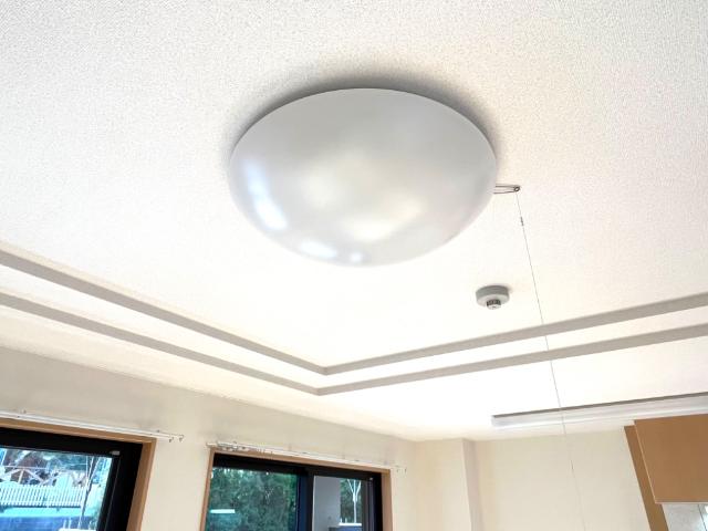 ディア・コート・ST 照明