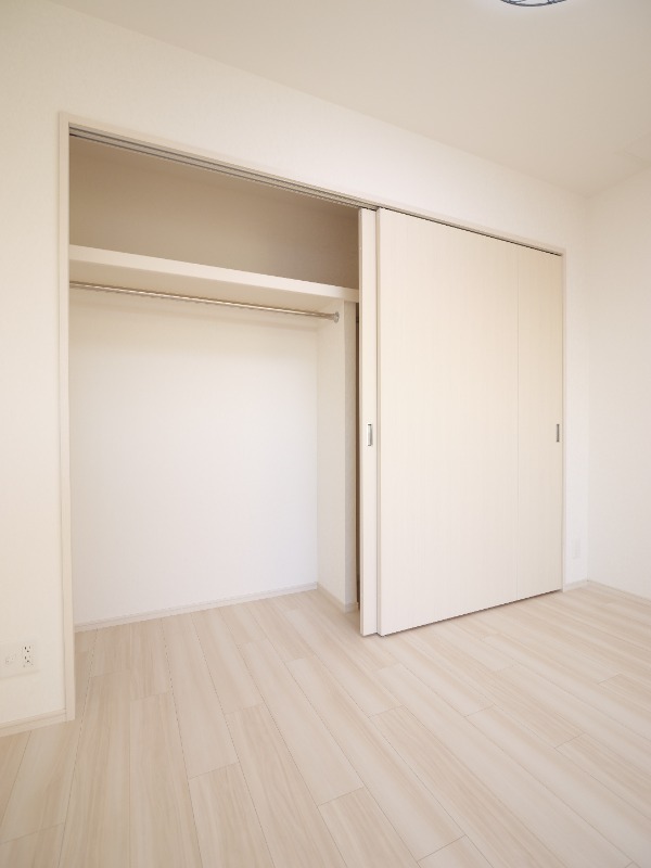プレジオ西新井7階 収納