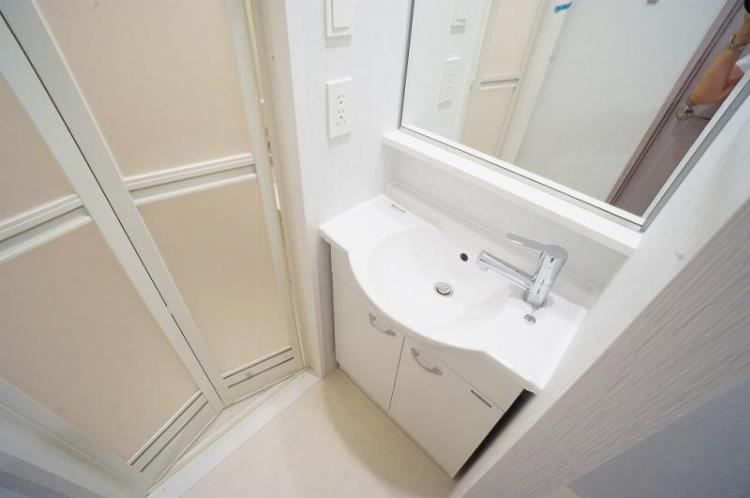 LIMERESIDENCE KITAMATSUDO7階 洗面所