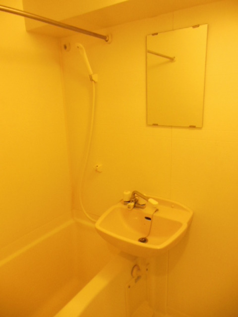 ガラ・ステージ国分寺7階 お風呂